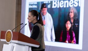 Sheinbaum encabeza sorteo de 448 viviendas en Michoacán durante la ‘Mañanera’; más de mil familias participaron