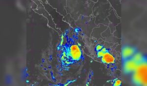 Simón se debilita a categoría 1; se prevén lluvias en el centro-sur de Sinaloa y Nayarit