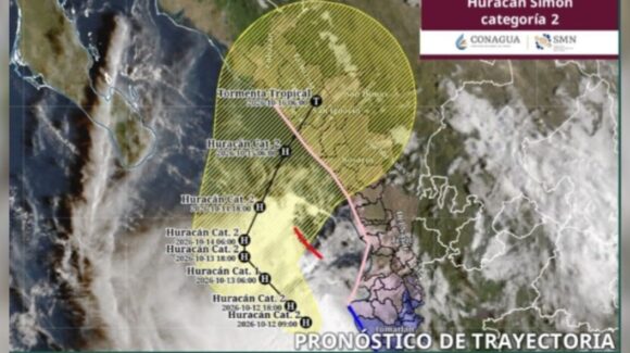 Huracán Simón ya es categoría 2; se ubica al sur de Mazatlán e impactaría Sinaloa el miércoles