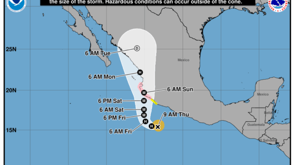 La tormenta ‘Simón’ incrementa su fuerza y empieza a recurvar hacia México; por la tarde o noche se convertirá en huracán