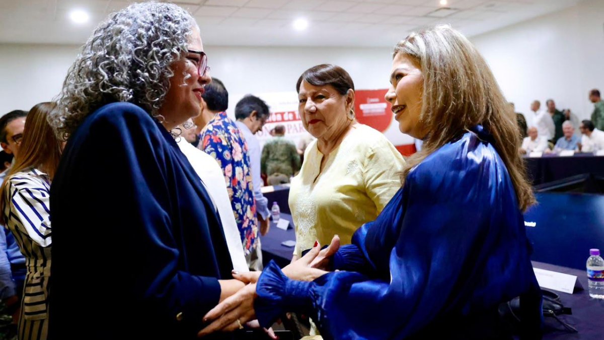 sostiene graciela dominguez reunion con miembros de coparmex en mazatlan saludo