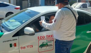 Retiran dos taxis de circulación tras revisión de 120 unidades en Salvador Alvarado, Sinaloa