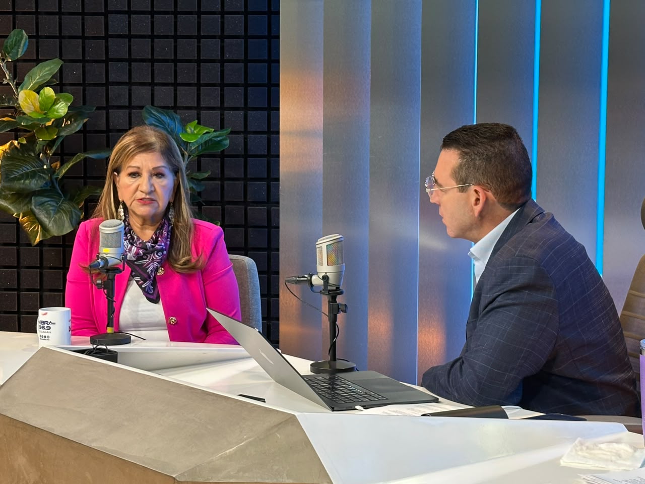 Tere Guerra en entrevista con Luis Alberto Díaz