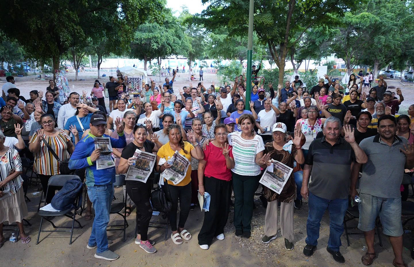 Tere Guerra sostiene asamblea informativa en la colonia Chulavista