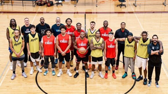 Venados Basketball de Mazatlán, Sinaloa, busca a sus nuevas figuras en Texas; 16 jugadores se disputan un lugar para 2027