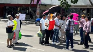 tianguistas protestan en ayuntamiento de culiacan sin