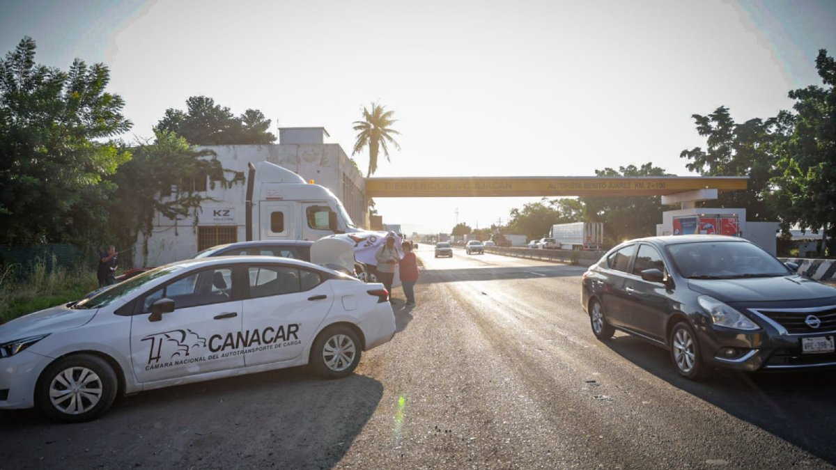 transportistas de sinaloa paralizan carreteras casos