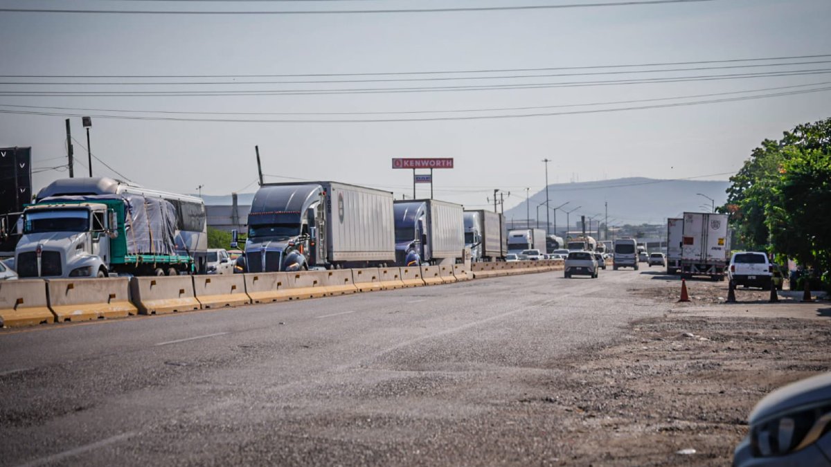 transportistas de sinaloa paralizan carreteras lugares