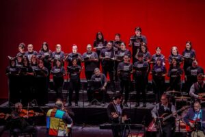 ¡Mazatlán, Sinaloa canta con The Beatles! Un tributo hace vibrar el Teatro Ángela Peralta