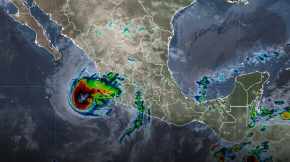 ‘Trudy’ se localiza frente a la costa de Jalisco: prevén lluvias en diferentes estados del país