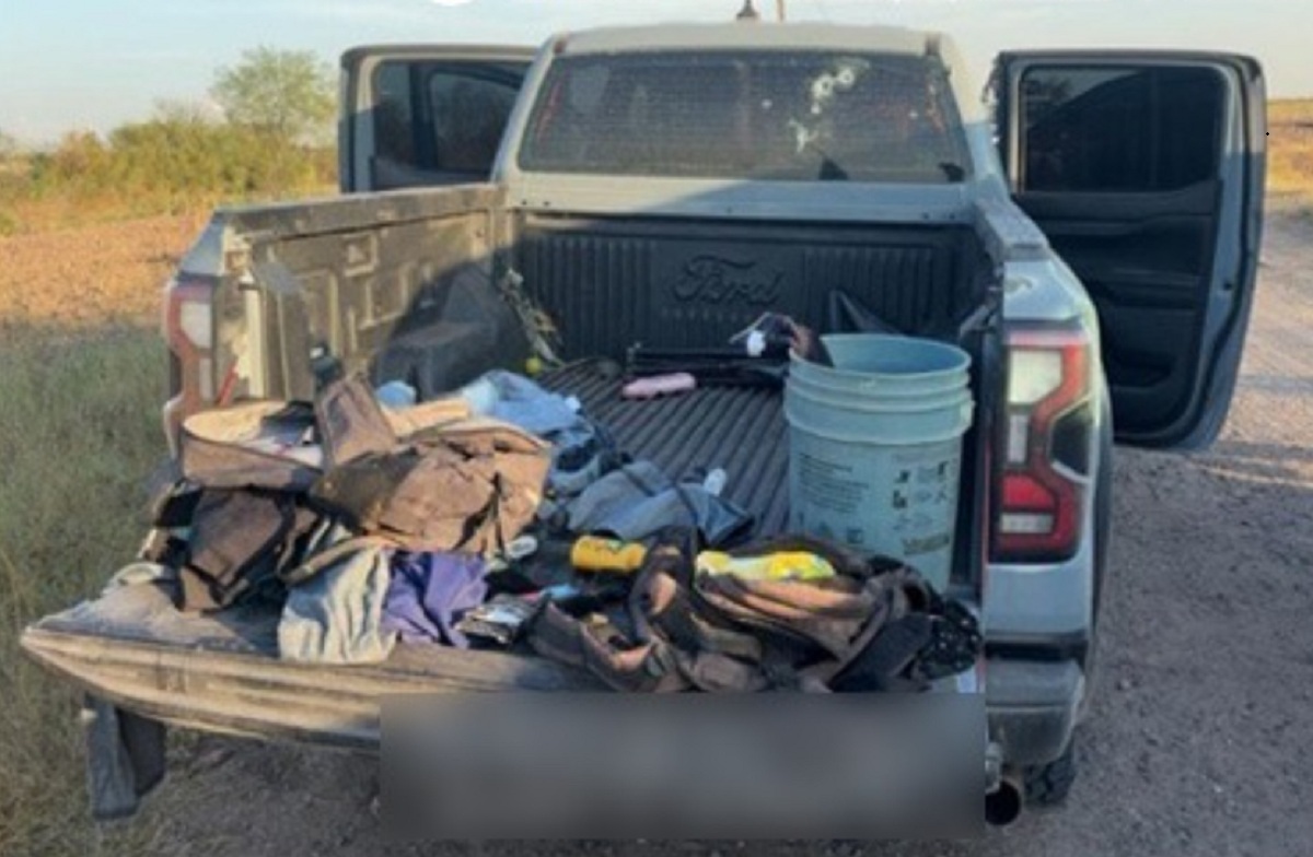 Camioneta asegurada en operativo donde abatieron a 'Chuy Peñuelas'