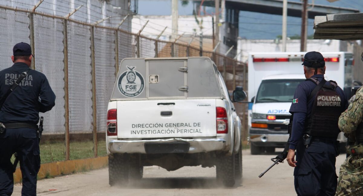 Concluye necropsia a reos muertos en el penal de Mazatlán y hoy serán entregados a sus familiares; FGE investiga ingreso de armas cortas y largas
