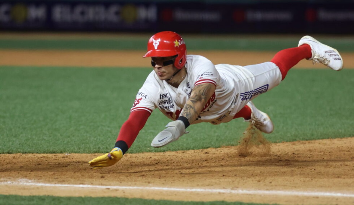 Venados de Mazatlán se impone a Charros de Jalisco