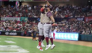 Inaugural de cuadrangulares se vive en el Teodoro Mariscal: Tomateros reluce su fuerza frente a Venados de Mazatlán