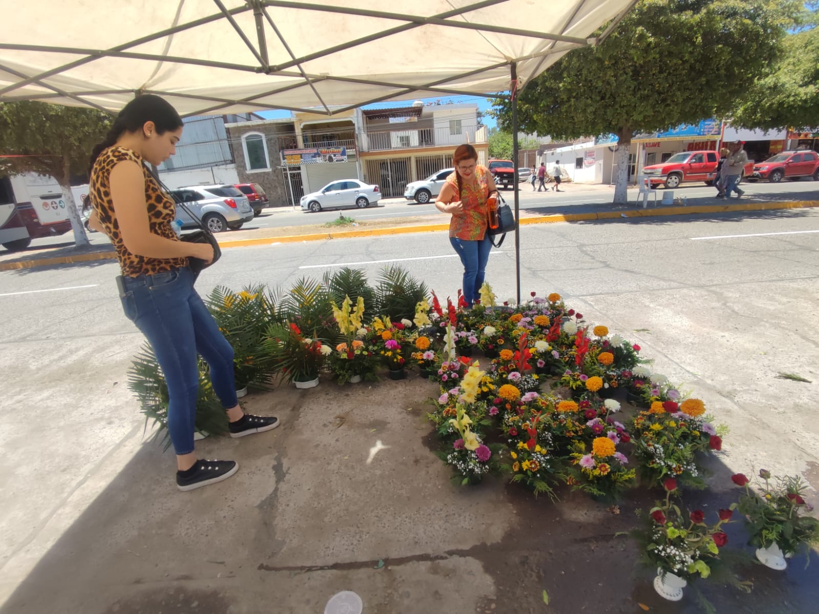 Se instalarán 90 vendedores por Día de Muertos en el panteón municipal de Guasave
