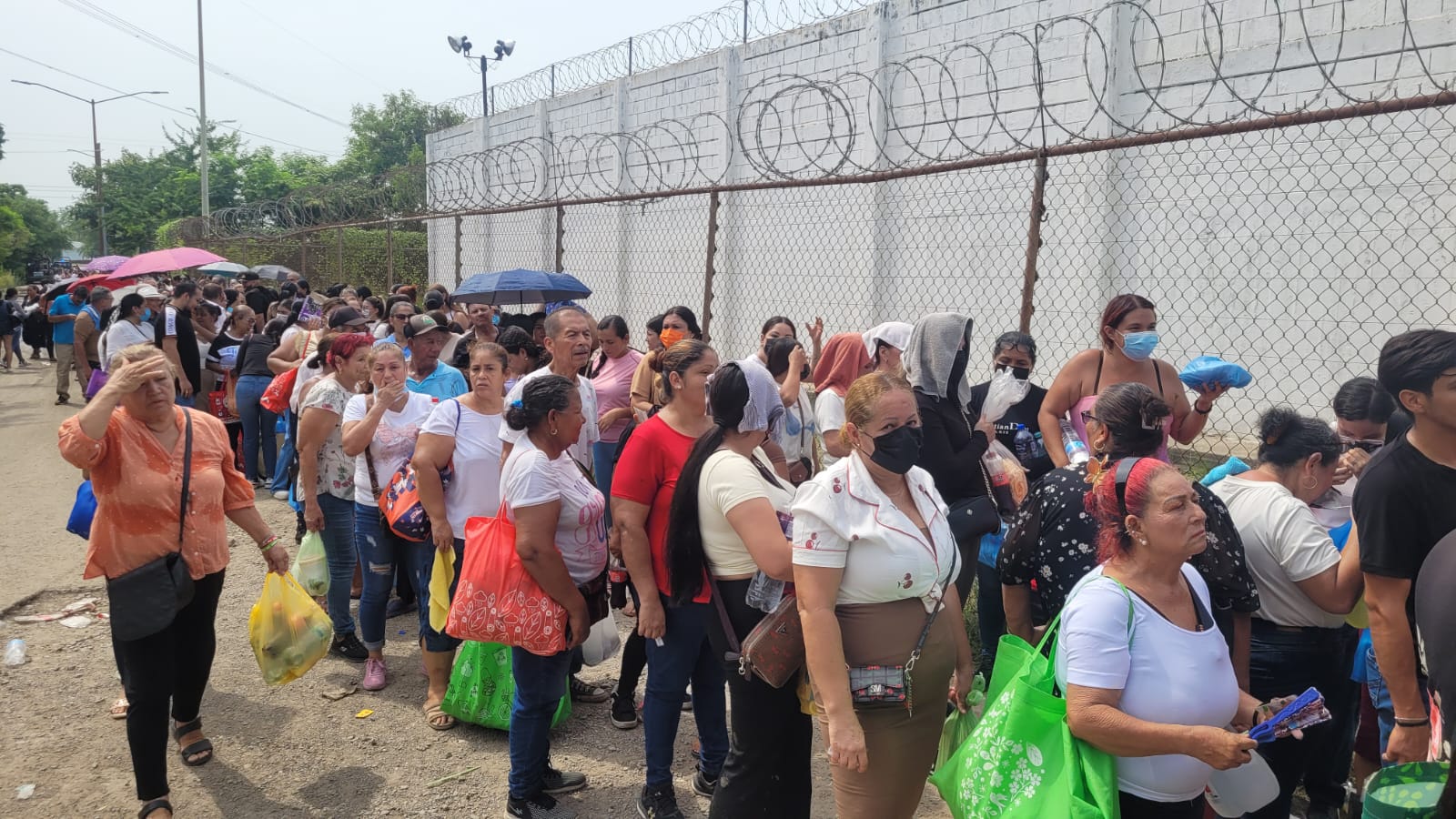 Se reanudan las visitas, dan acceso a familiares de reos al penal de Mazatlán