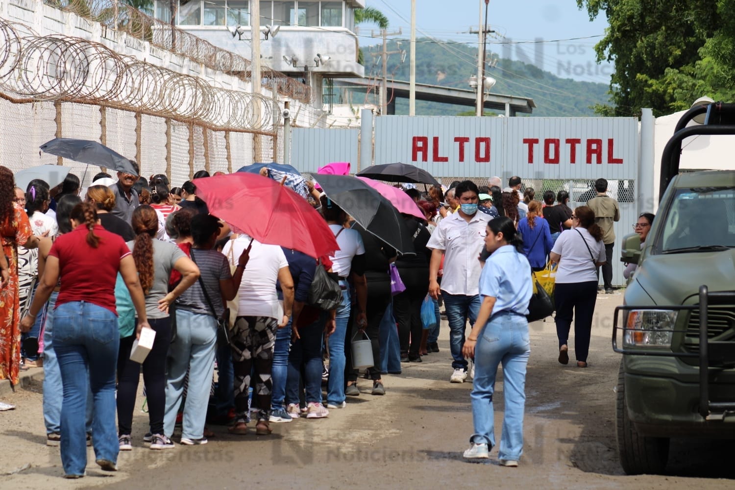 Se reanudan las visitas, dan acceso a familiares de reos al penal de Mazatlán